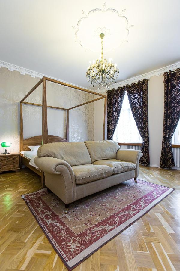 Австрійська Квартира В Центрі На Вулиці Михальчука 5 Liov Exterior foto