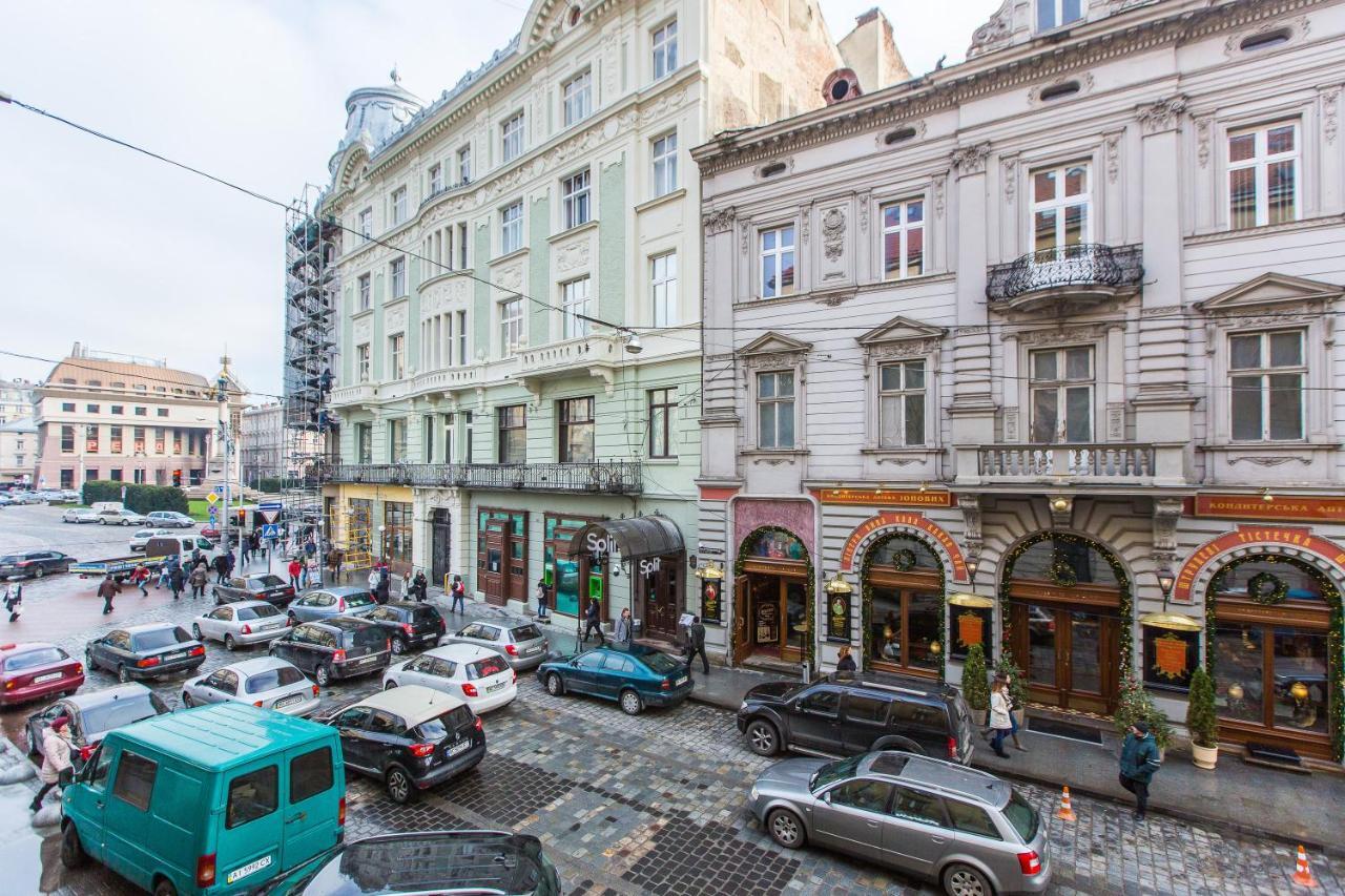 Австрійська Квартира В Центрі На Вулиці Михальчука 5 Liov Exterior foto
